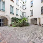 Louvre - Charming Parisian Apartment